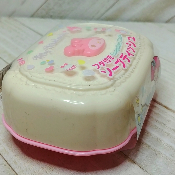 NEW Sanrio My Melody Plastic Soap Dish with Lid from Japan - Picture 4 of 4